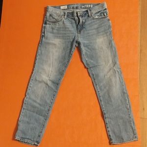 Gap 1969 light blue jeans, sexy boyfriend cut, size 26R